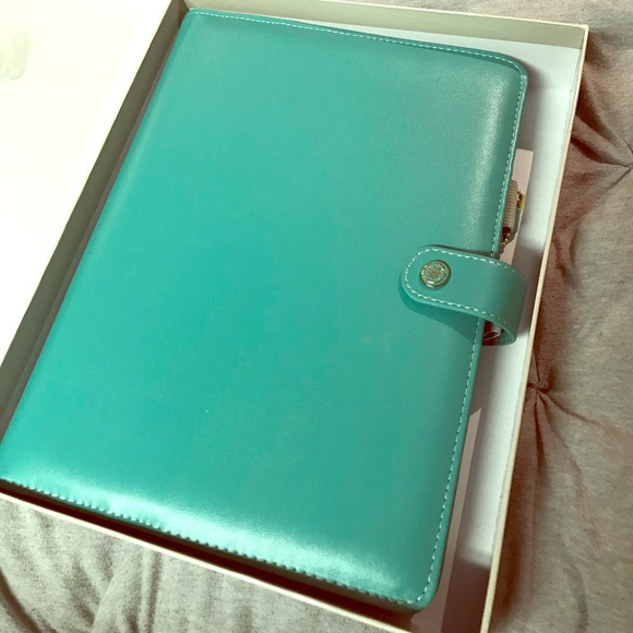 Webster pages planner book!📘 - Picture 3 of 8